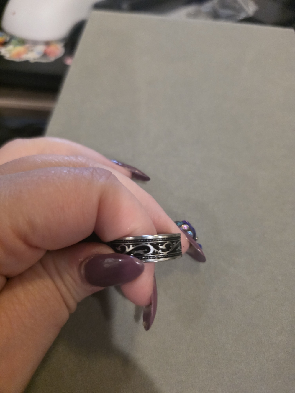 Women's Silver Filigree Band Ring - Black Accented